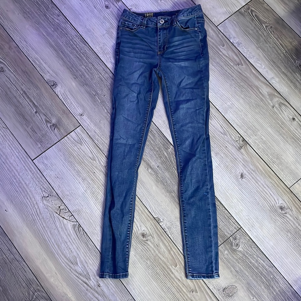 skinny jeans